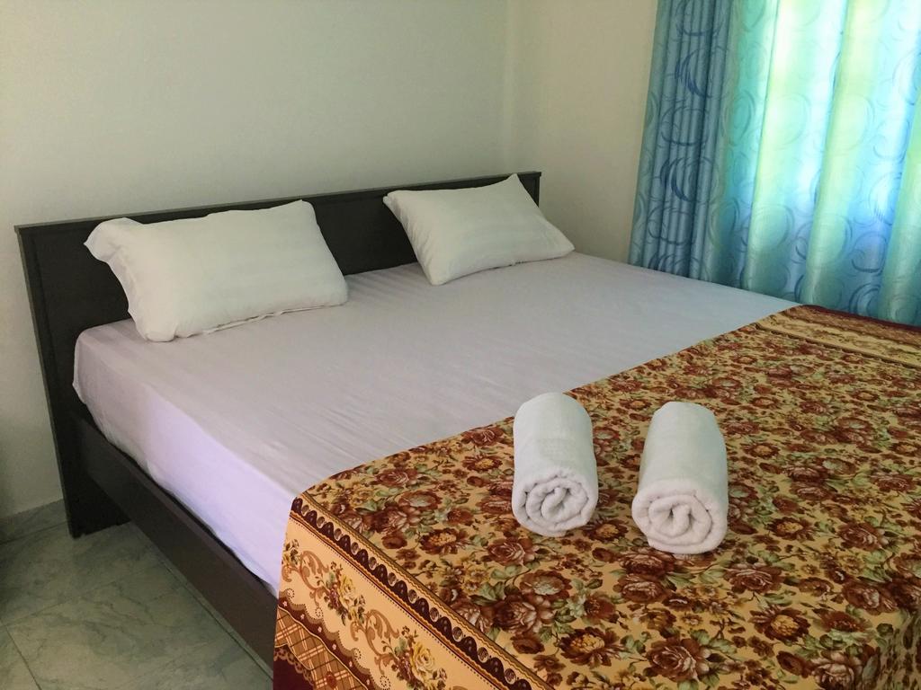 Asian Villa Negombo Esterno foto