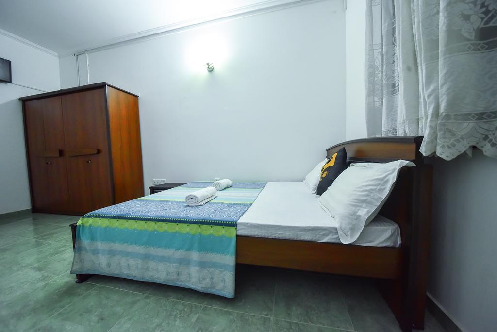 Asian Villa Negombo Esterno foto