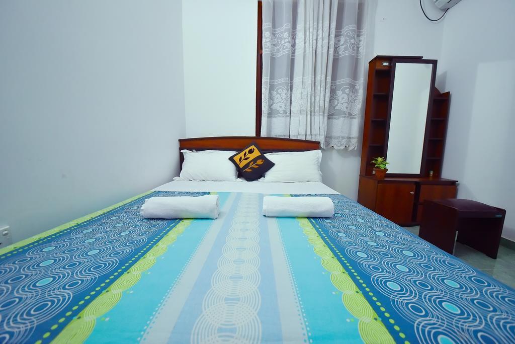 Asian Villa Negombo Esterno foto