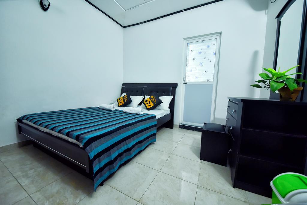 Asian Villa Negombo Esterno foto